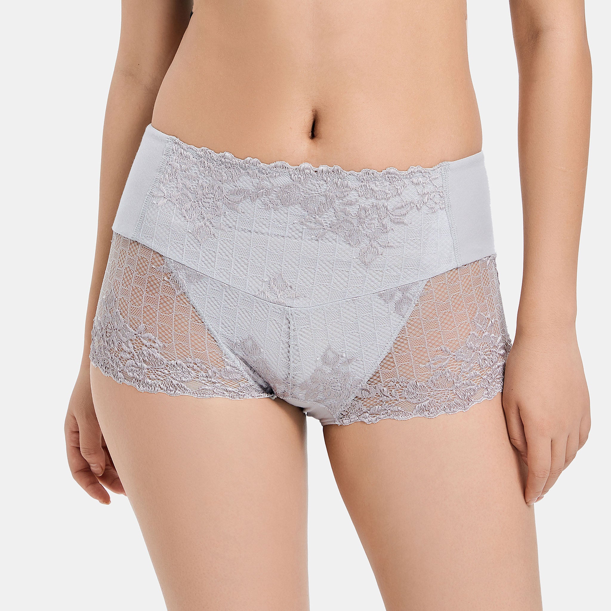 レーシーローレグショーツ〈ガーデニア〉