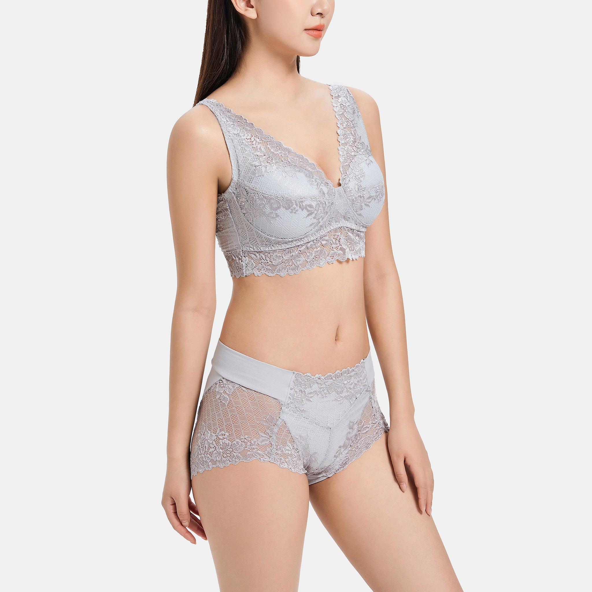 レーシーローレグショーツ〈ガーデニア〉