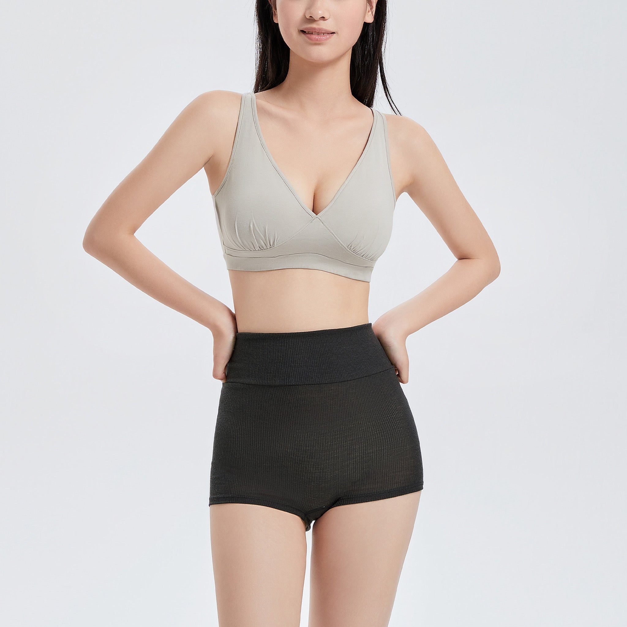 【luxe by mujyu】メリノウール100%リブ ハイライズショーツ<br><span style="color: red;">今ならまとめ買いで5%OFF</span>