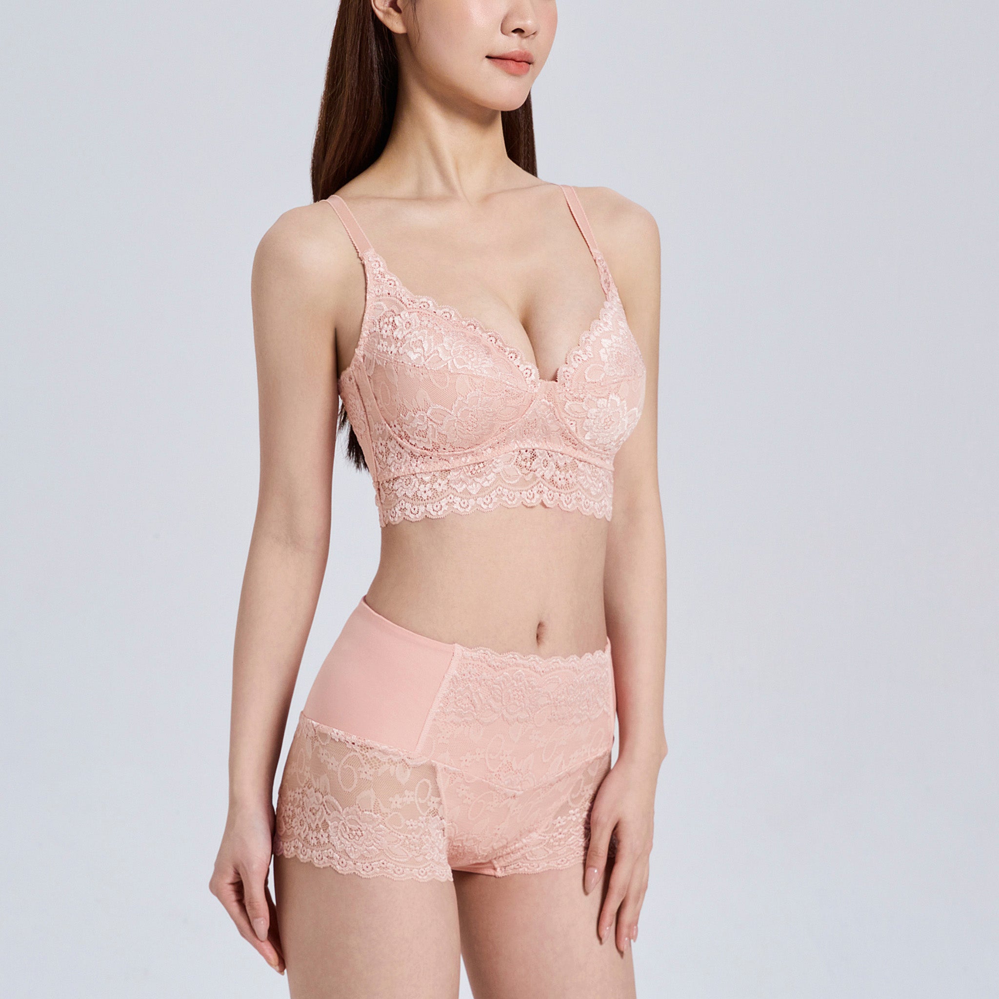 レーシーローレグショーツ〈ティアレ〉