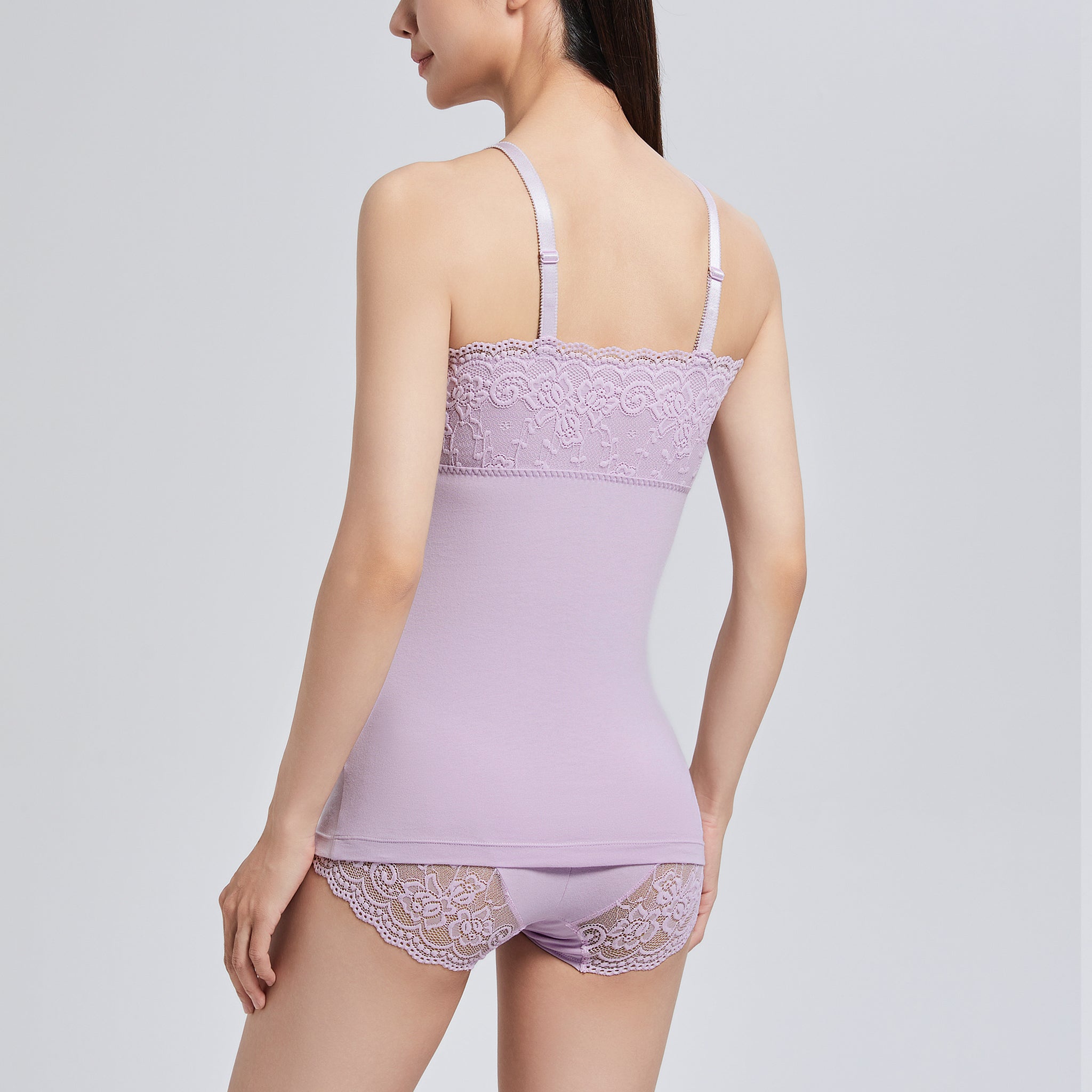 ノンワイヤーレーシーブラキャミ〈カンパニュラ〉