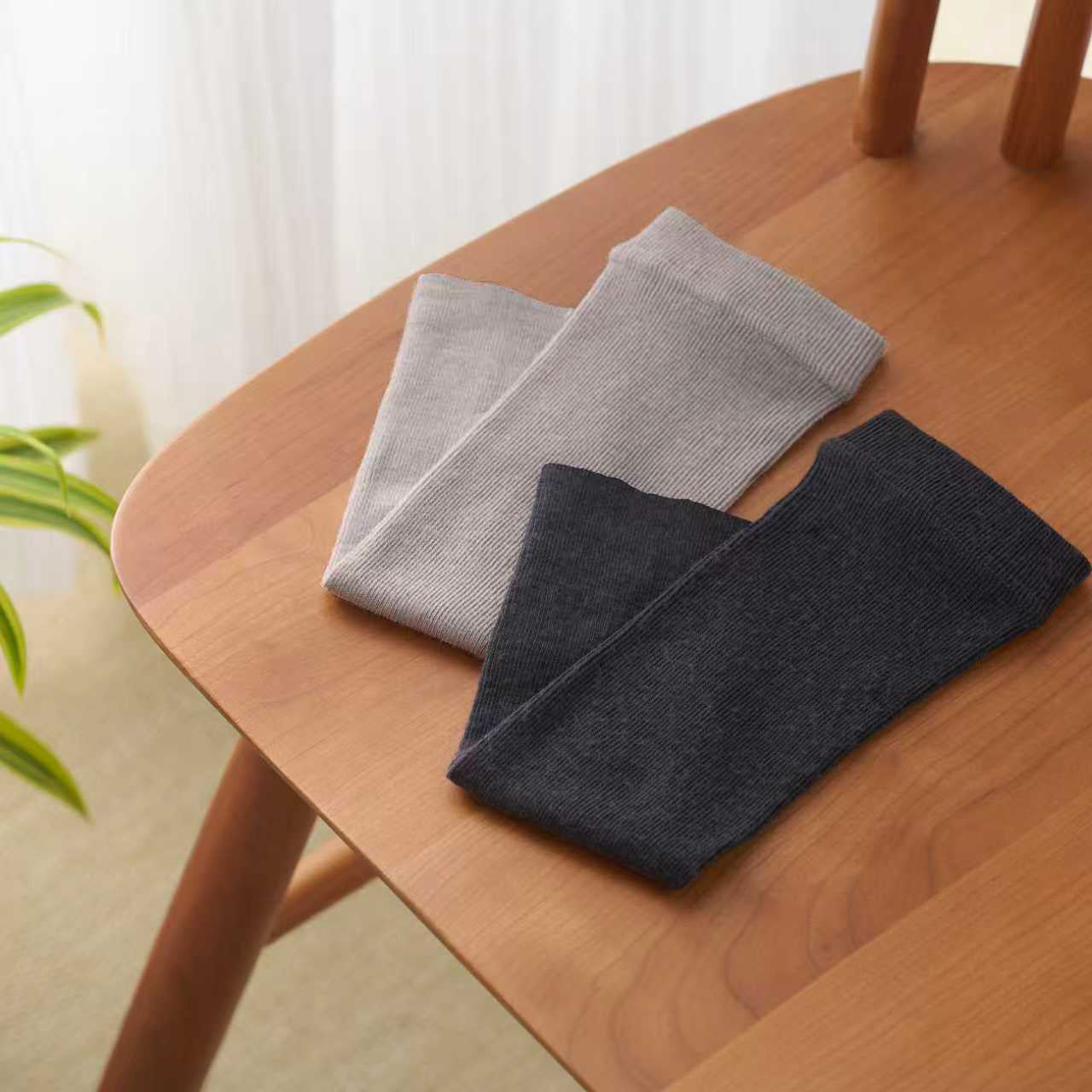 【luxe by mujyu】メリノウール レッグウォーマー<br><span style="color: red;">今ならまとめ買いで5%OFF</span>