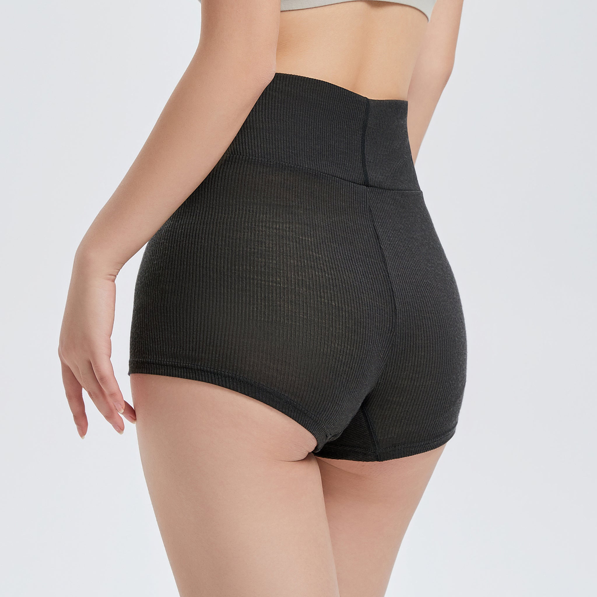 【luxe by mujyu】メリノウール100%リブ ハイライズショーツ<br><span style="color: red;">今ならまとめ買いで5%OFF</span>