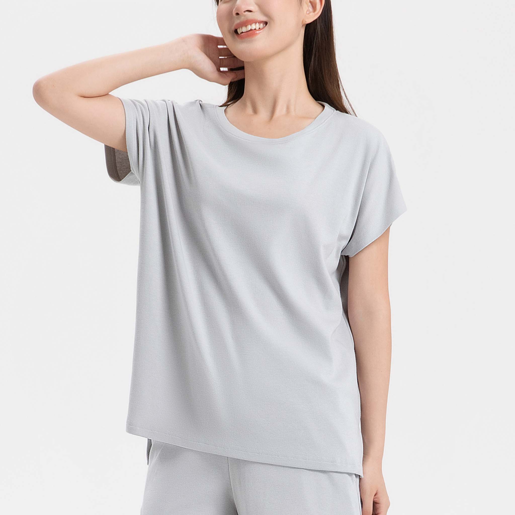 綿100% 涼やかオーバーサイズTシャツ＆ショートパンツ ＜夏凪ラウンジウェア＞